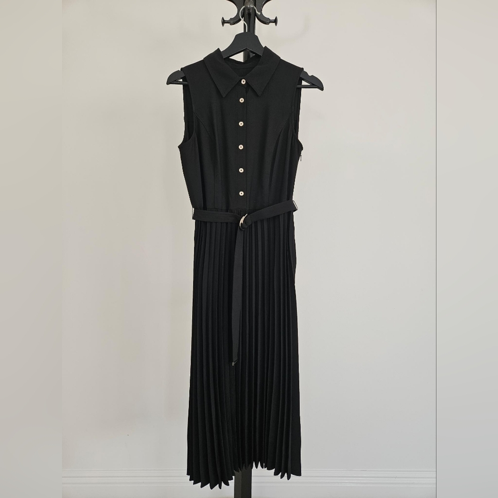 Tommy Hilfiger NWOT Elegant Black Sleeveless Dress Size 6